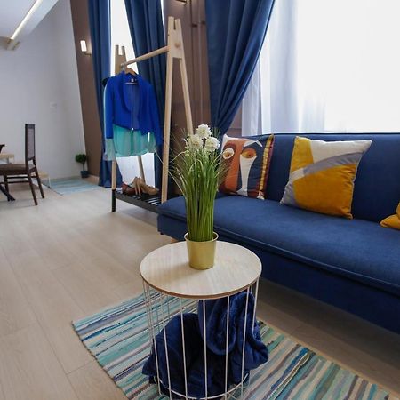 إغير Urania Apartmanhaz المظهر الخارجي الصورة