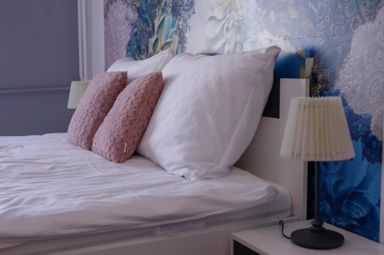 إغير Urania Apartmanhaz المظهر الخارجي الصورة